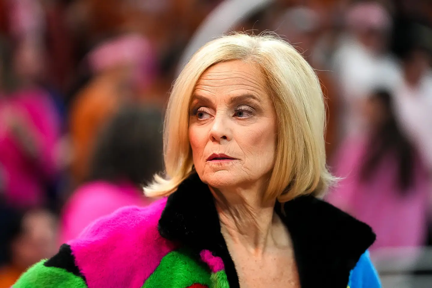 kim mulkey salary
